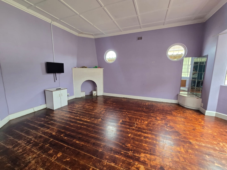 7 Bedroom Property for Sale in Cambridge Eastern Cape